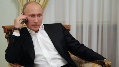 Путин обсудил с премьером Греции ситуацию на Украине и "Южный поток"
