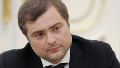 Порошенко заявил о причастности Суркова к расстрелу людей на Майдане