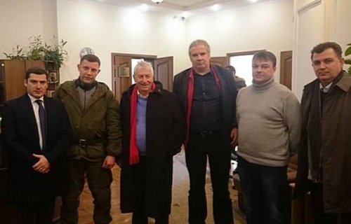Украина выразила недовольство встречей депутатов бундестага с лидером ДНР
