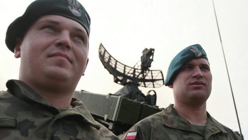 Польша намерена направить военных инструкторов на Украину