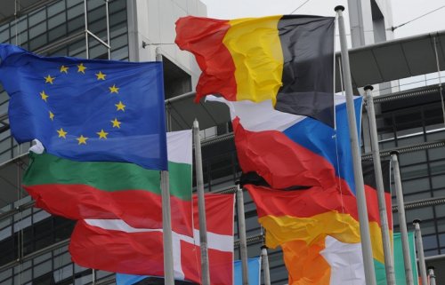 ЕС призвал Киев соблюдать свободу слова из-за подготовки черного списка российских СМИ