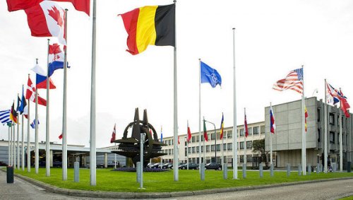 Немецкие СМИ: Германия впервые вступила в открытый конфликт с НАТО