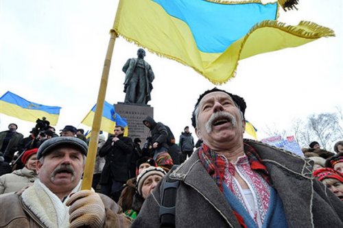 Мариупольцев заставят ежедневно слушать  гимн Украины