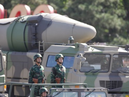 Китайские ракеты и китайские банки: трепещи, Вашингтон!