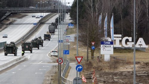В Чехии за встречу войск НАТО яйцами грозили тремя годами тюрьмы