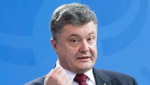 Порошенко снова позвал миротворцев в Донбасс