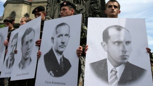Эскин: в Киеве хотят от теории нацизма перейти к практике