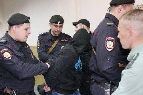 Защита еще одного фигуранта дела об убийстве Немцова заявила о наличии алиби