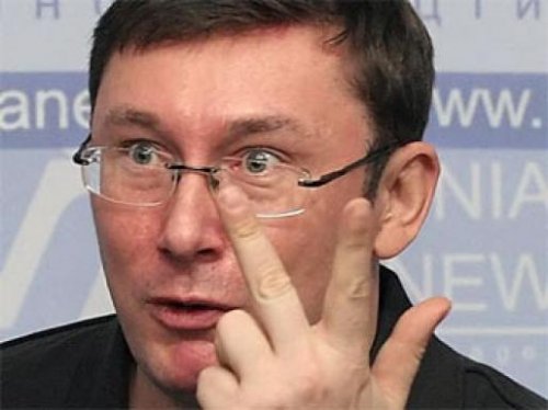 Юрий Луценко увидел выгоду Кремля в убийствах оппозиционеров в Киеве