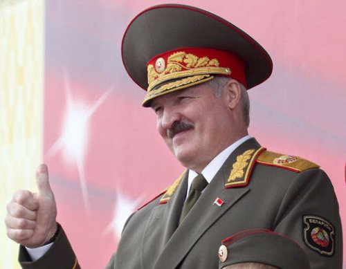 Лукашенко не будет присутствовать 9 мая на Параде Победы в Москве