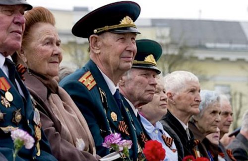 В Харькове ветеранов обязали отказаться от георгиевских лент на 9 мая