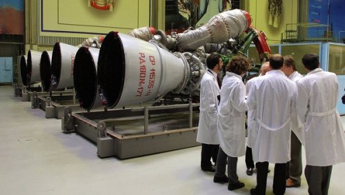 США могут смягчить санкции против РФ для закупки ракетных двигателей