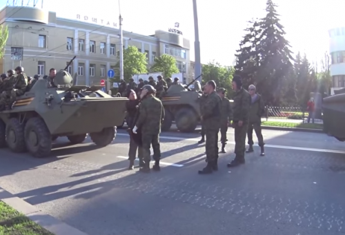 Генеральная репетиция парада Победы 2015 в Донецке (Видео)