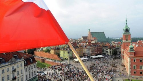 Польша должна учиться у России, как праздновать Победу