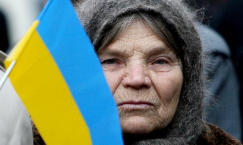 Западные банки не хотят кормить украинских пенсионеров