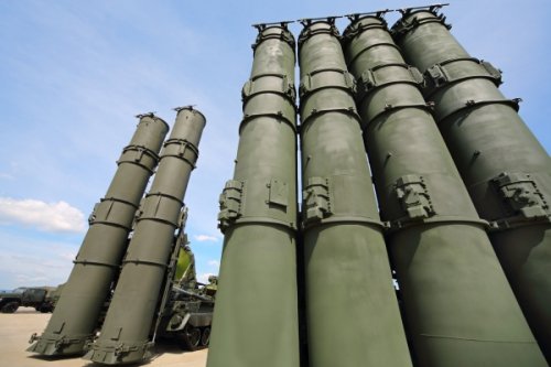 Россия не считает поставки С-300 Ирану "политической ошибкой"