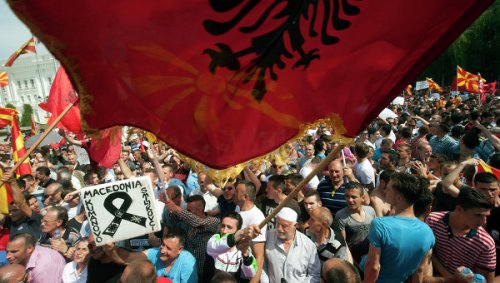 Политолог: протесты в Македонии - очередной эпизод битвы РФ и Запада