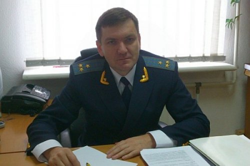 Запутанный путинский след: ГПУ выдумала  фейк о снайпере Суркове