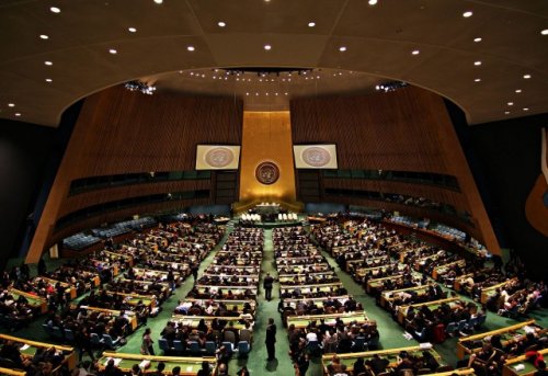 Оон 1985. Генеральная Ассамблея ООН 1959. ООН 1993. 18 Сентября 1959 года на заседании Генеральной Ассамблеи ООН. 47-Й сессия Генеральной Ассамблеи 1992 года Буш.