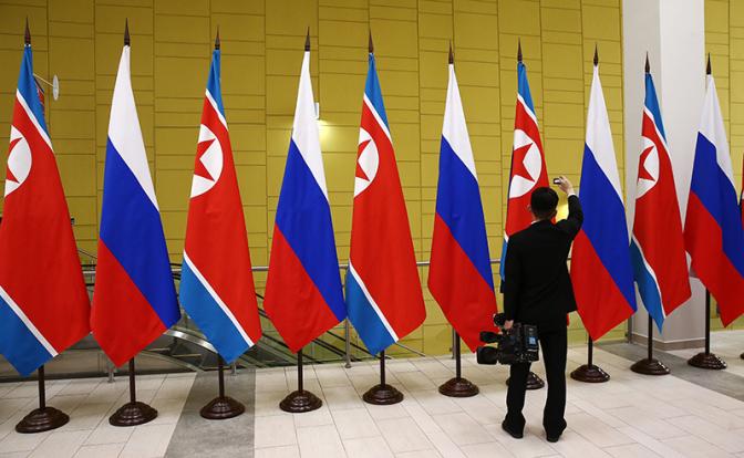 Азиатская «Петля анаконды»: Штаты пытаются задушить союз России с КНДР и КНР